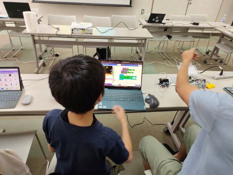 ロボットカー